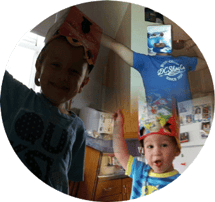 Derrick M.png Derrick M.png